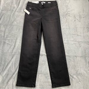 Nine West Jeans 6 NWT Heidi Pull On Straight Distressed Black Stretch